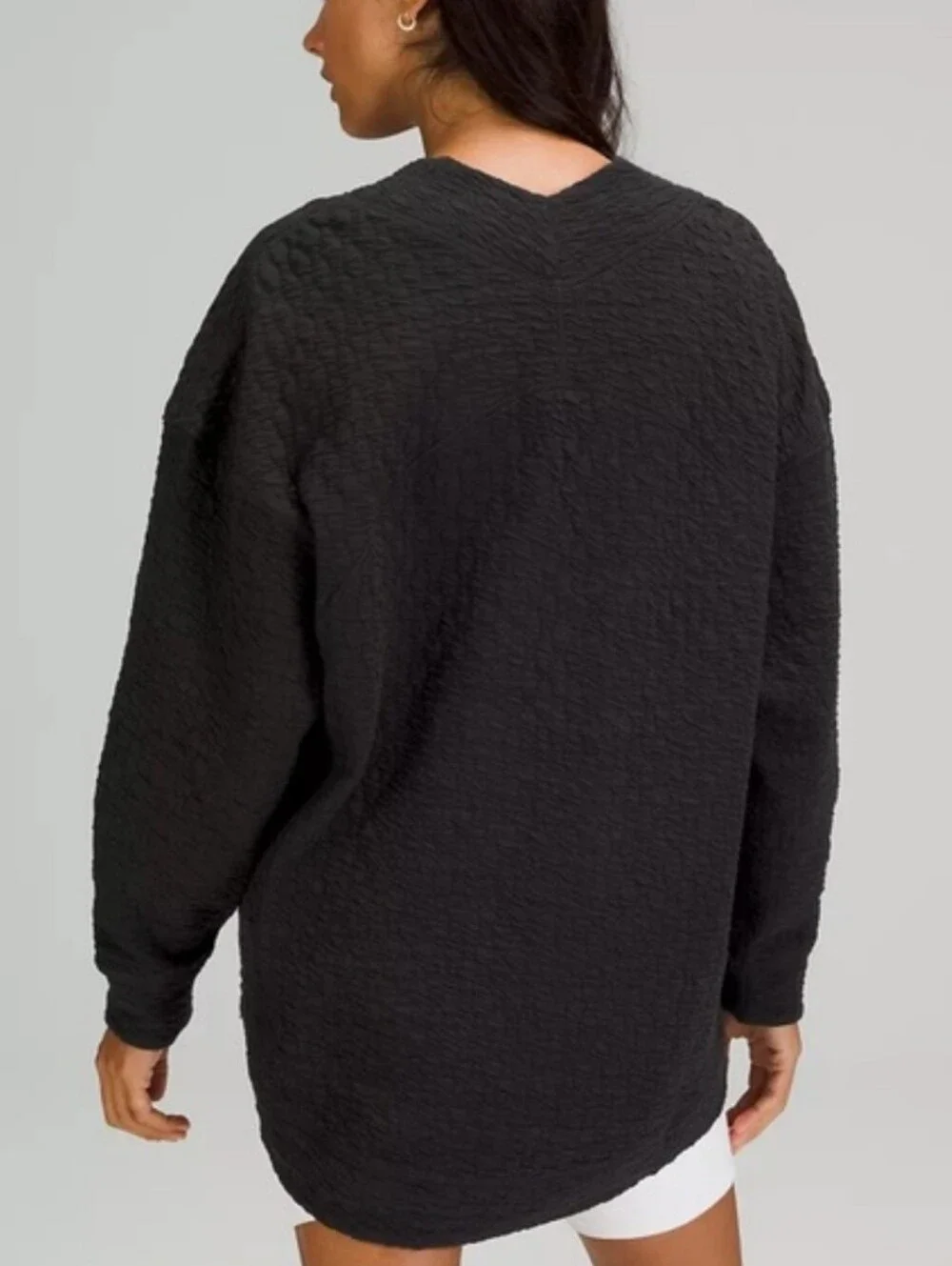 Lululemon Rippled V Neck Pullover Black Size 10